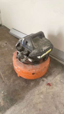 Air compressor
