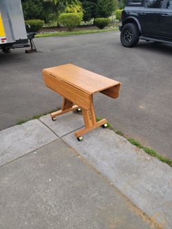 Folding RV table