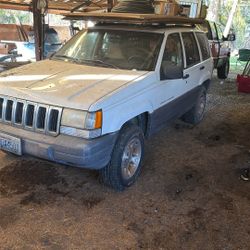 1996 Jeep Grand Cherokee Laredo 4x4 