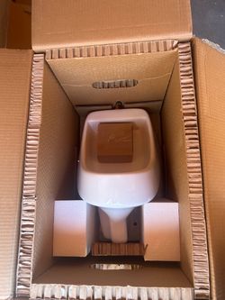 1.0 GPF Urinal with Siphon Jet Flush Action in. White