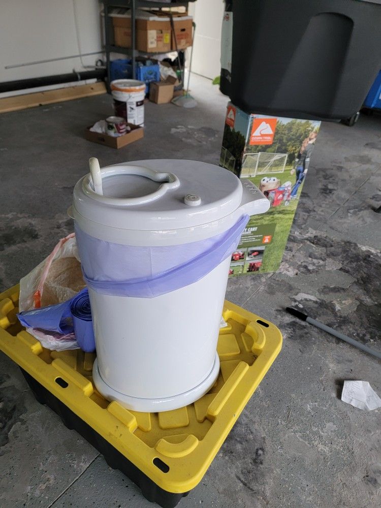 Ubbi Diaper Pail And Bags