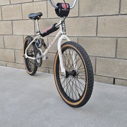 20" Mongoose Californian BMX Bike 