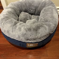 Cat bed 
