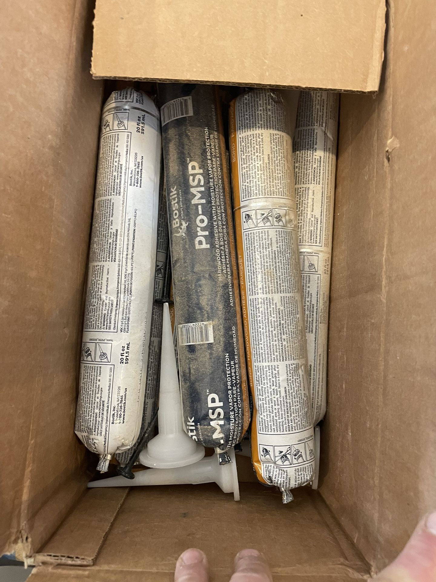 Flooring glue 1/2 Price
