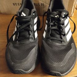 Adidas men's black & white athletic shoes size 8.5