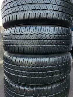 MICHELIN LT225/75R16 (TIRE SET)