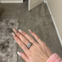 Silver Diamond Ring 