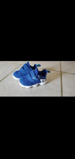 Baby boy shoes size5