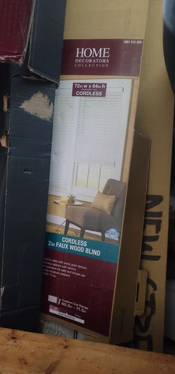 CORDLESS
2in FAUX WOOD BLIND