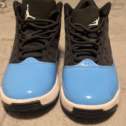 Jordan Black And Blue Size 6.5