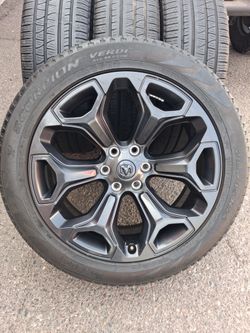 2023 OEM ORIGINAL TAKEOFFS DODGE RAM LIMITED 22 INCH TIRES PIRELLI SCORPIONS 90 % $ 1499 