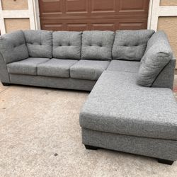 Arrowmask Charcoal Gray Sectional Couch