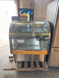 Refrigerated Display Case RANDELL