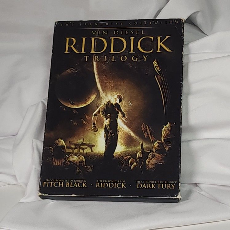 Riddick Trilogy Vin Diesel Pitch Black Chronicles Of Riddick Dark Fury