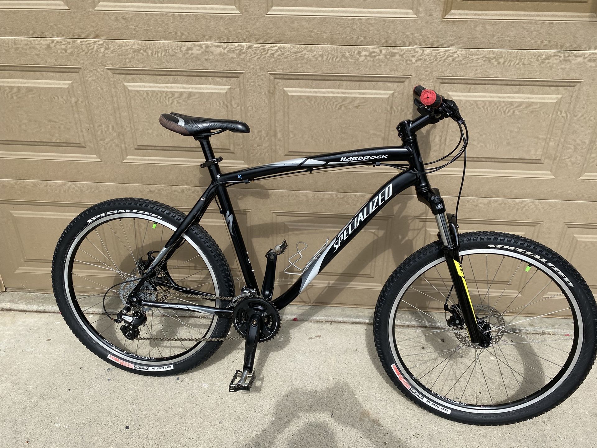 Specialized Hardrock Mountain Bike