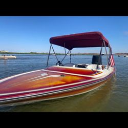 19’ Outboard Galaxie 
