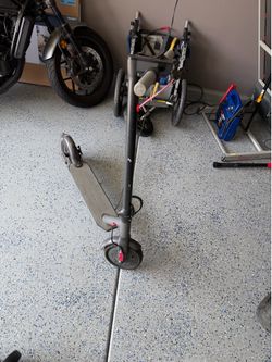 Electric scooter