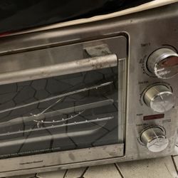 Like New Hamilton Beach counter top Oven