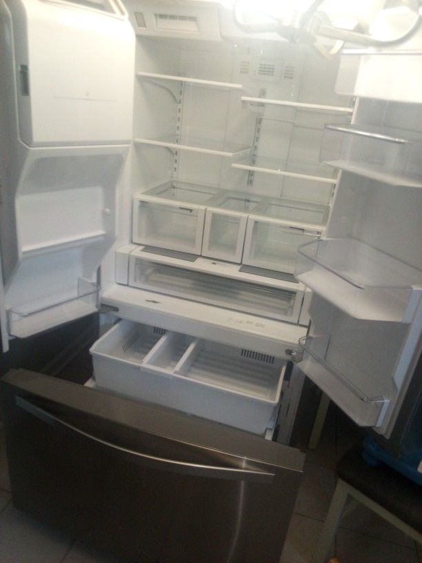 Refrigerator Whirlpool
