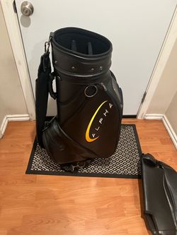 Golf clubs bag
