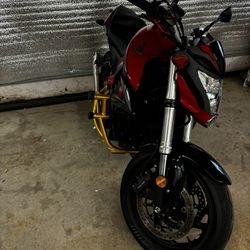 2016 Honda CB1000r