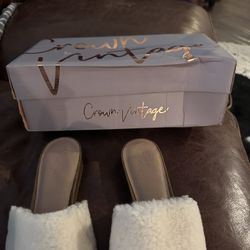 Crown Vintage Slides NIB