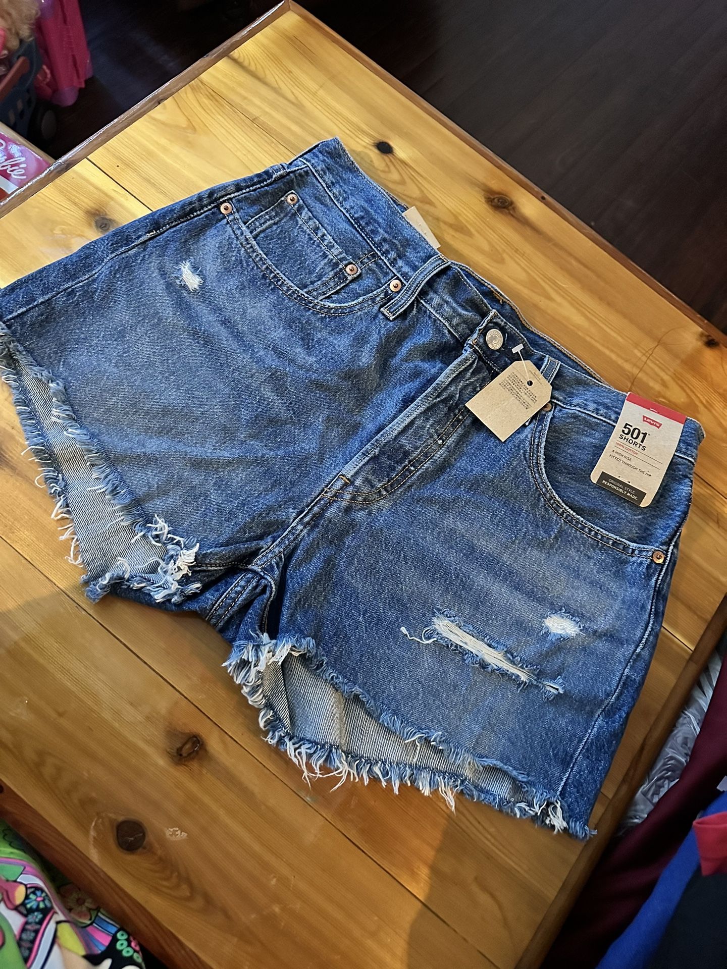 Levi Jean Shorts