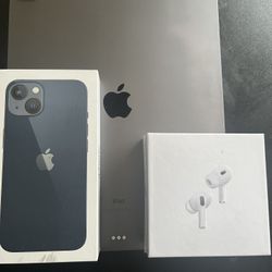iPad Pro 4th Generation / iPhone 13 / Airpd Pros 2nd Generation 