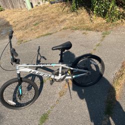 Huffy Axilus 20 inch BMX Bike, Steel Frame, Race Style, Matte Silver