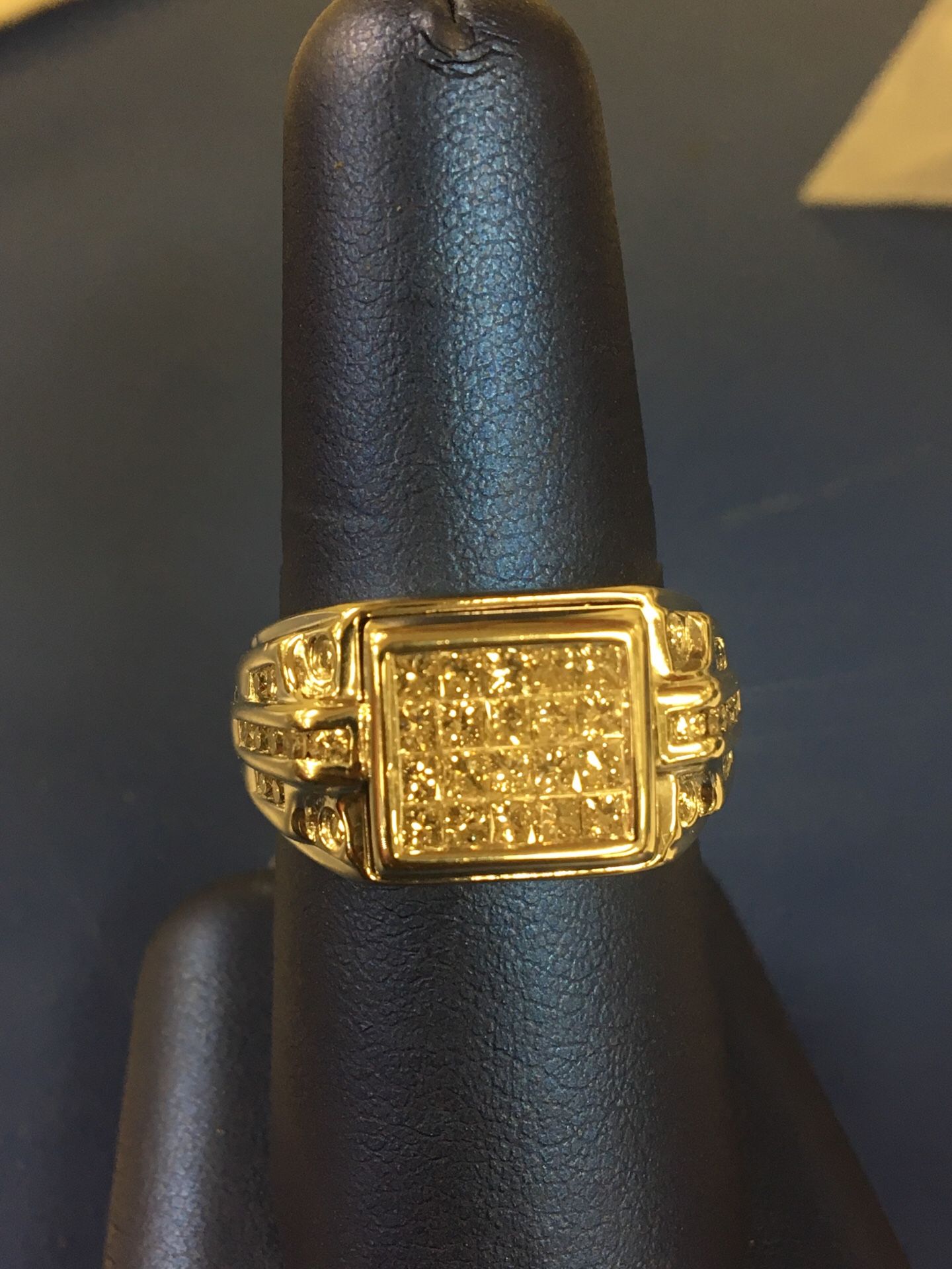 14k men’s ring with diamonds