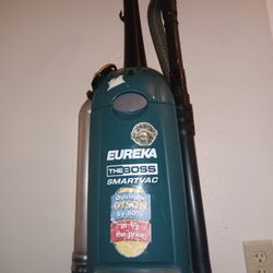 Strong Vacuum 