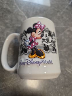 Minnie mouse disneyworld mug