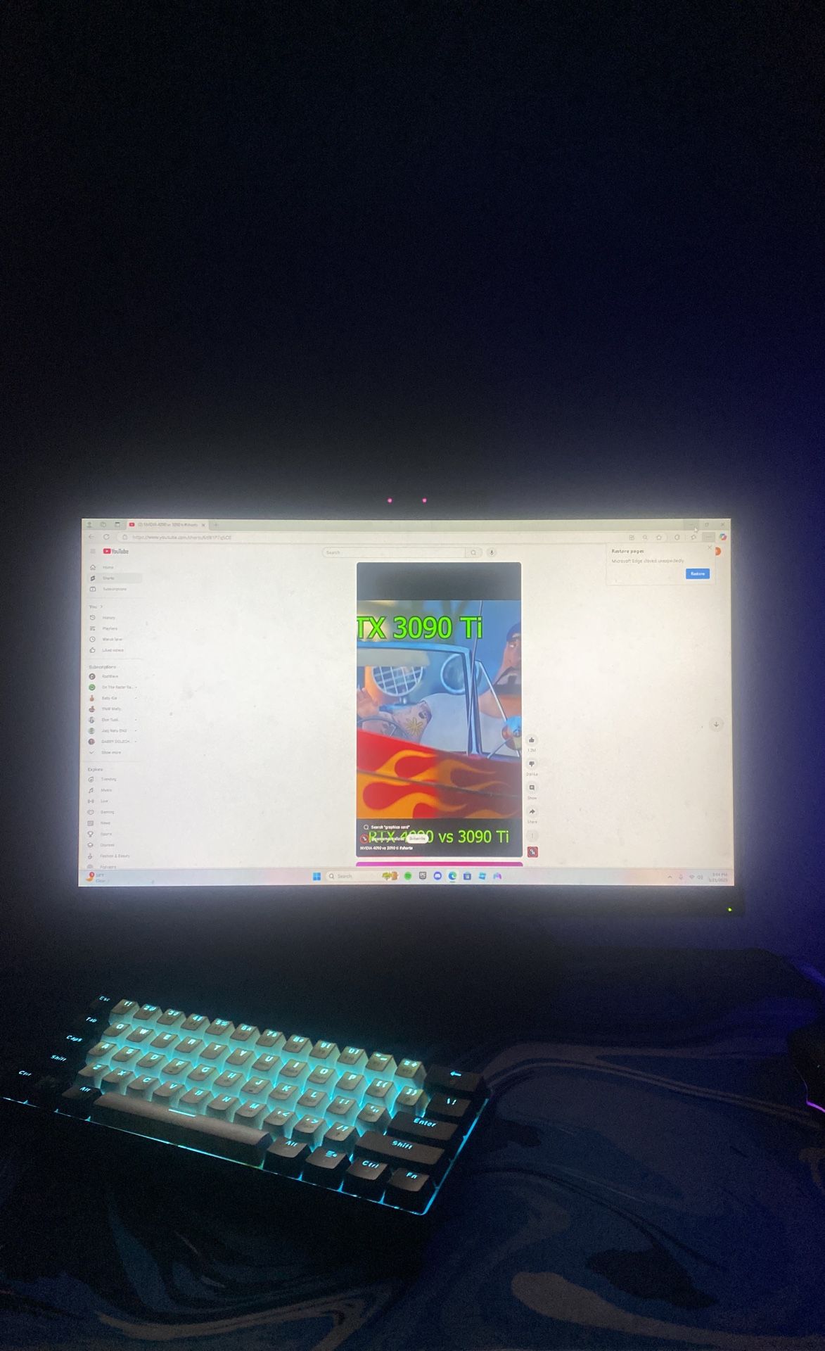 Gaming Monitor Speakers And Camera