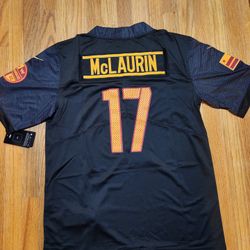 NFL Washington Commanders football uniform Terry McLaurin jersey No.17