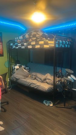 Futon metal bed