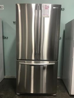 SAMSUNG 19 CUBIC FT FRENCH DOOR REFRIGERATOR