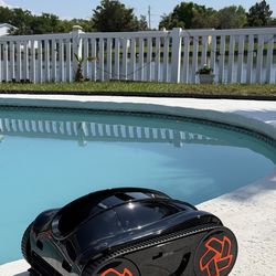 Brand new in the box pool robot