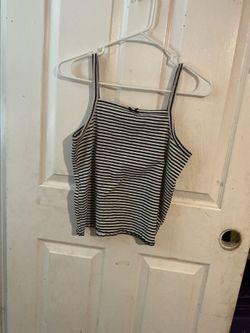 Black and White Striped Crop Tank Top size xxl