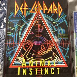 Def Leppard Book Memorabilia