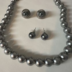 Necklace With Two Sets Of Earrings