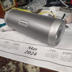 Bluetooth Speaker With Light