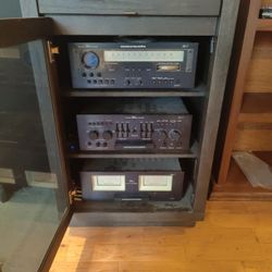 Marantz Stereo Components 