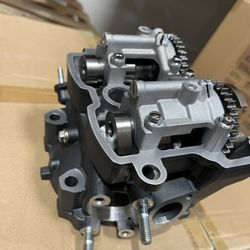 Un Taller Que Ocupe Estás Cabezas Para Motocicleta  Son 4 Modelo R 300 California 