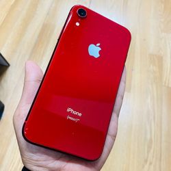 iPhone 8 Red