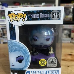 VAULTED EXCLUSIVE GLOW Madame Leota Haunted Mansion Funko Pop #575 Disney Horror