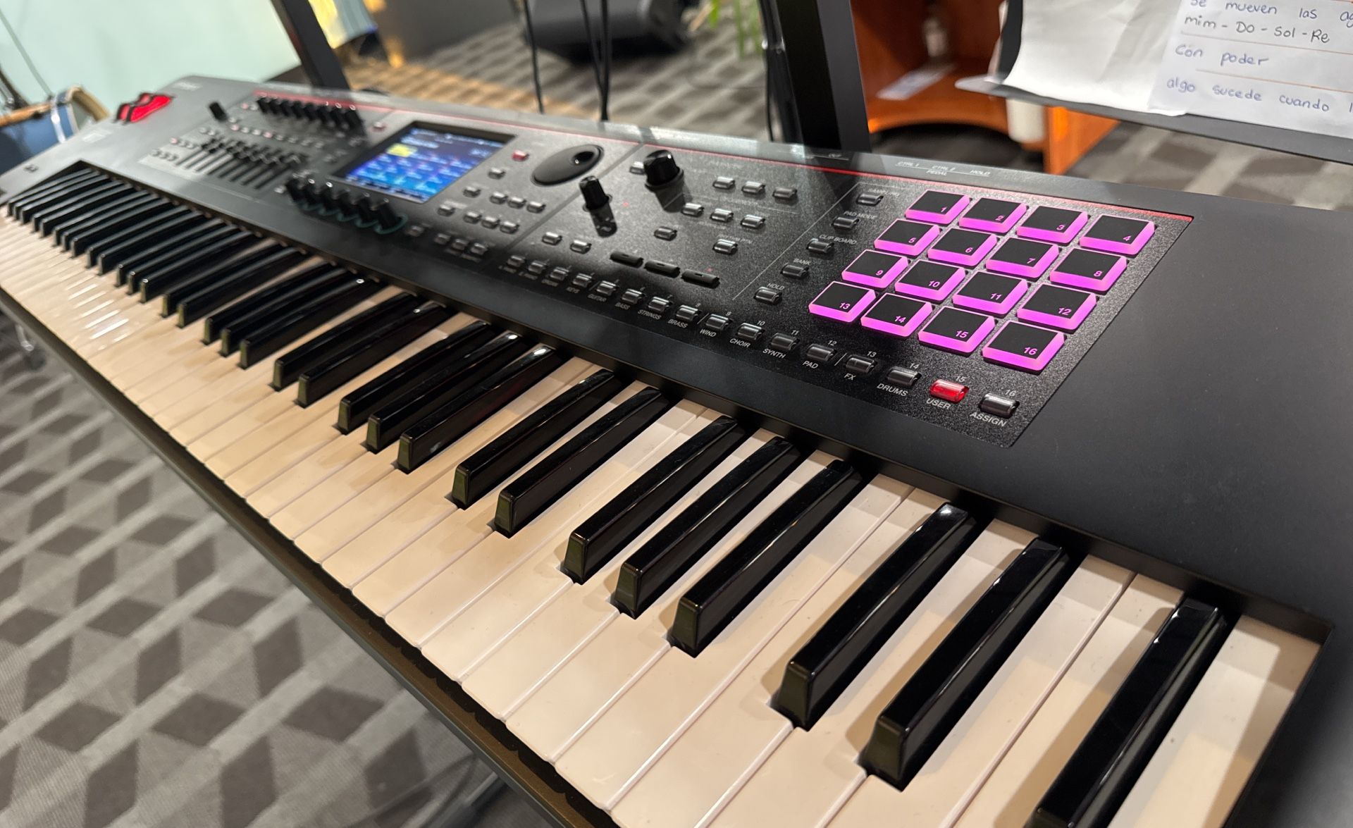 Roland Fantom 07