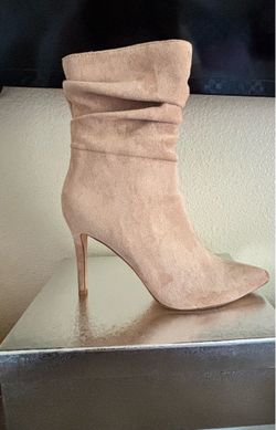 Elegant Nude Slouch Ankle Boots – Worn Once – Like New