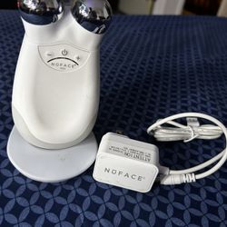  NuFACE Trinity Facial Toning Device