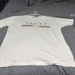 Gucci tee 