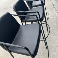 Room & Board Modern Mazie Bar Chairs (stools)